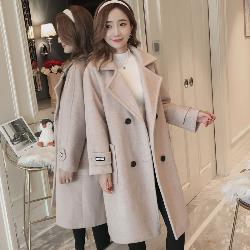 Mid-length woolen coat
