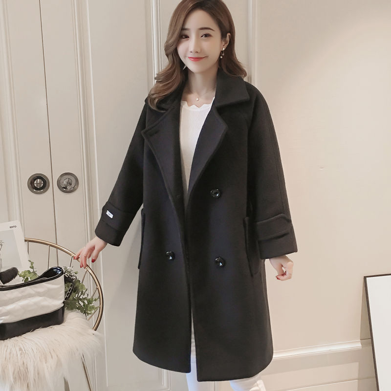 Mid-length woolen coat