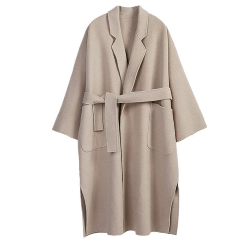 Medium length woolen coat