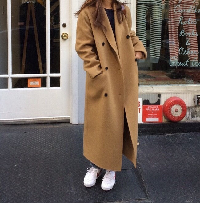 Women's long coat with suit collar