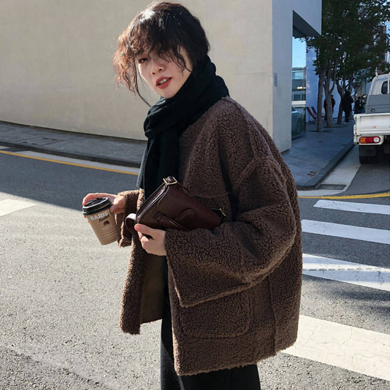 Women's thickened lamb wool coat