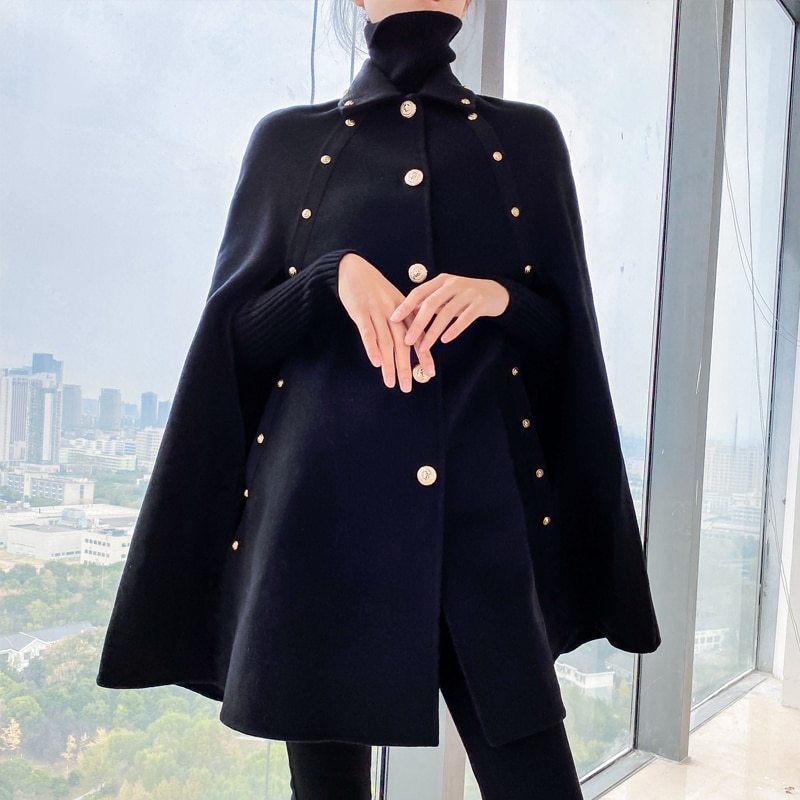 Loose woolen cloak