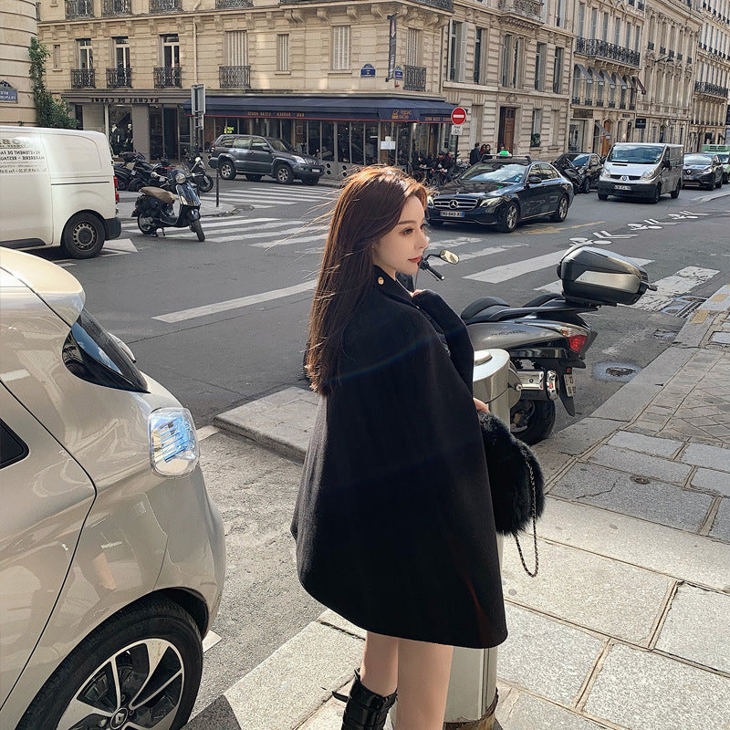 Loose woolen cloak
