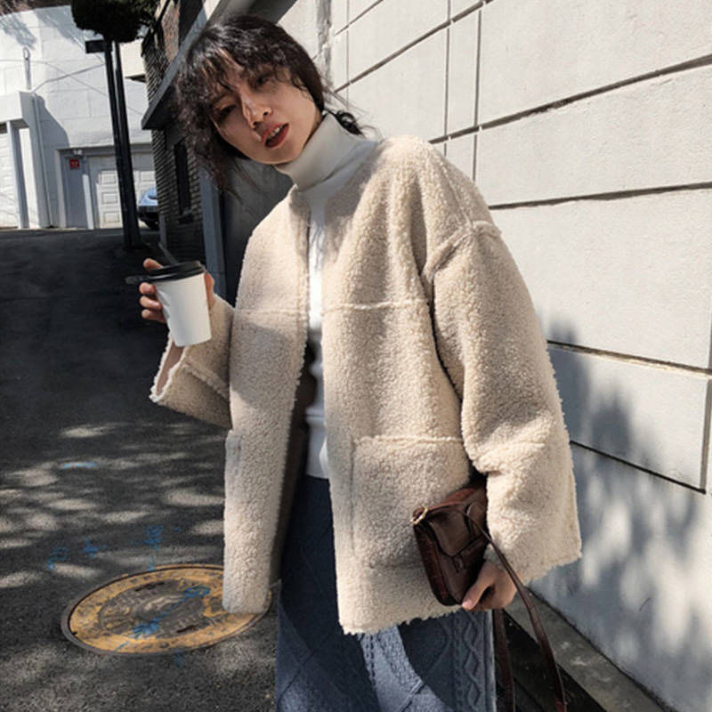 Women's thickened lamb wool coat