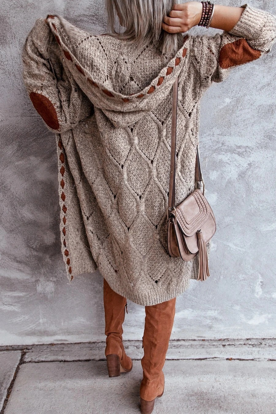 Color matching T-shirt with cap long sleeve cardigan sweater