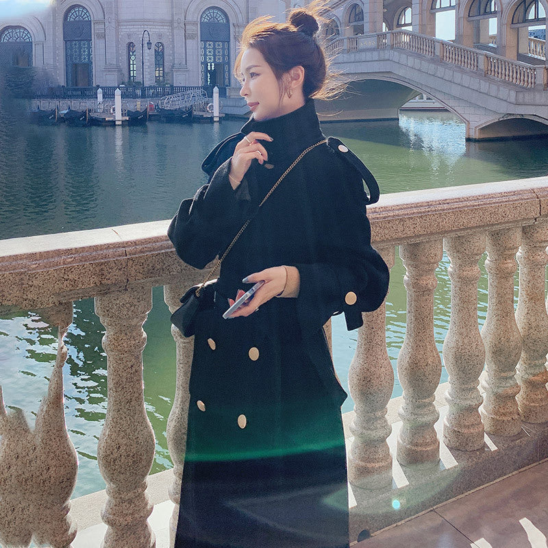 Women's Black Woolen Cloth Mid-length Goddess Fan Woolen Coat