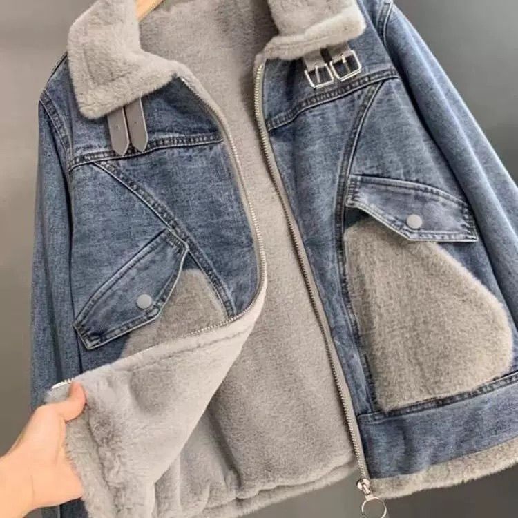 Small Loose Women's Short Winter Clothes