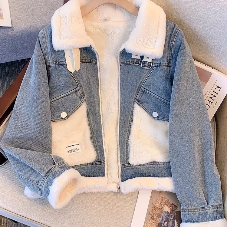 Small Loose Women's Short Winter Clothes
