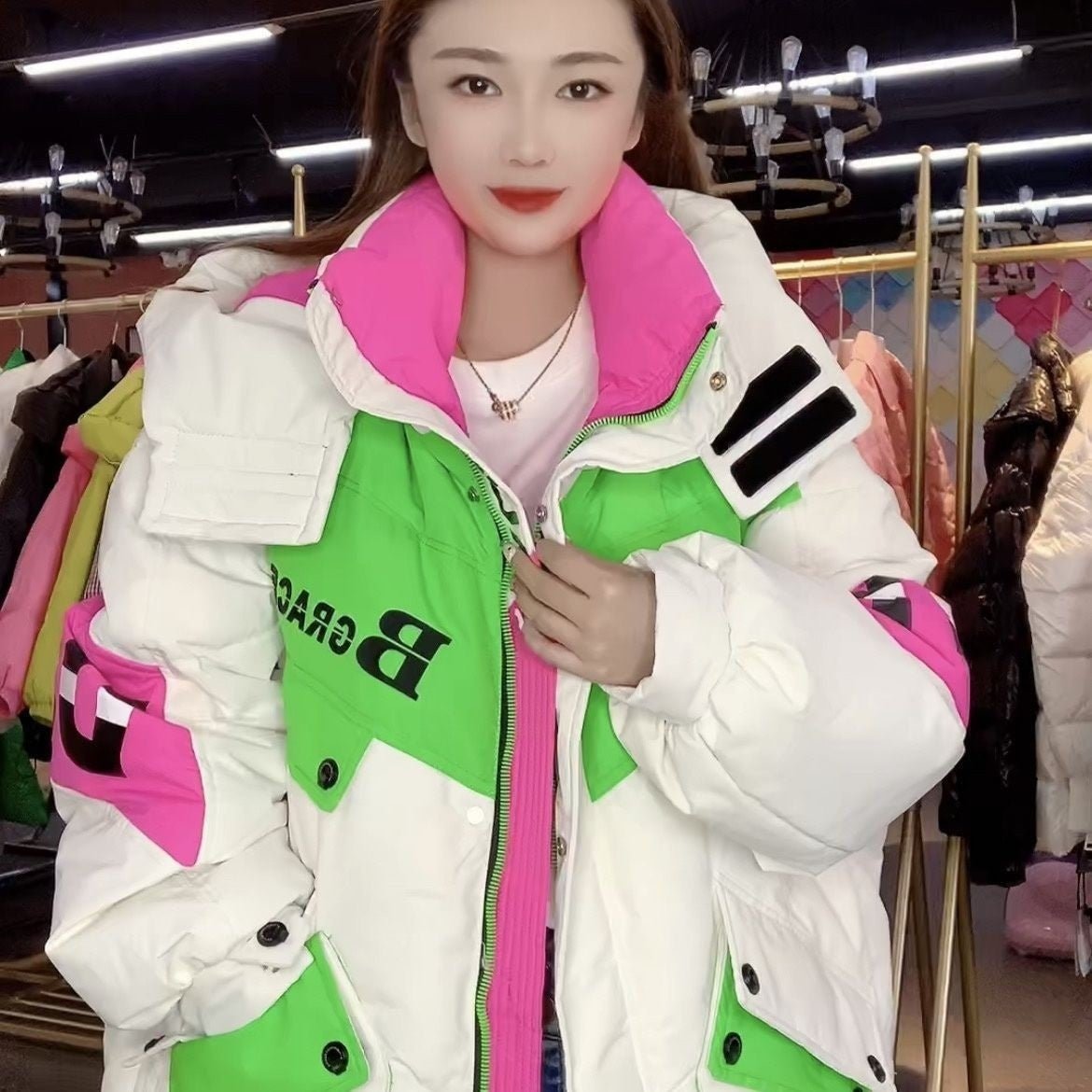 Thick Down Jacket Hooded Color Contrast Stitching Workwear For Women