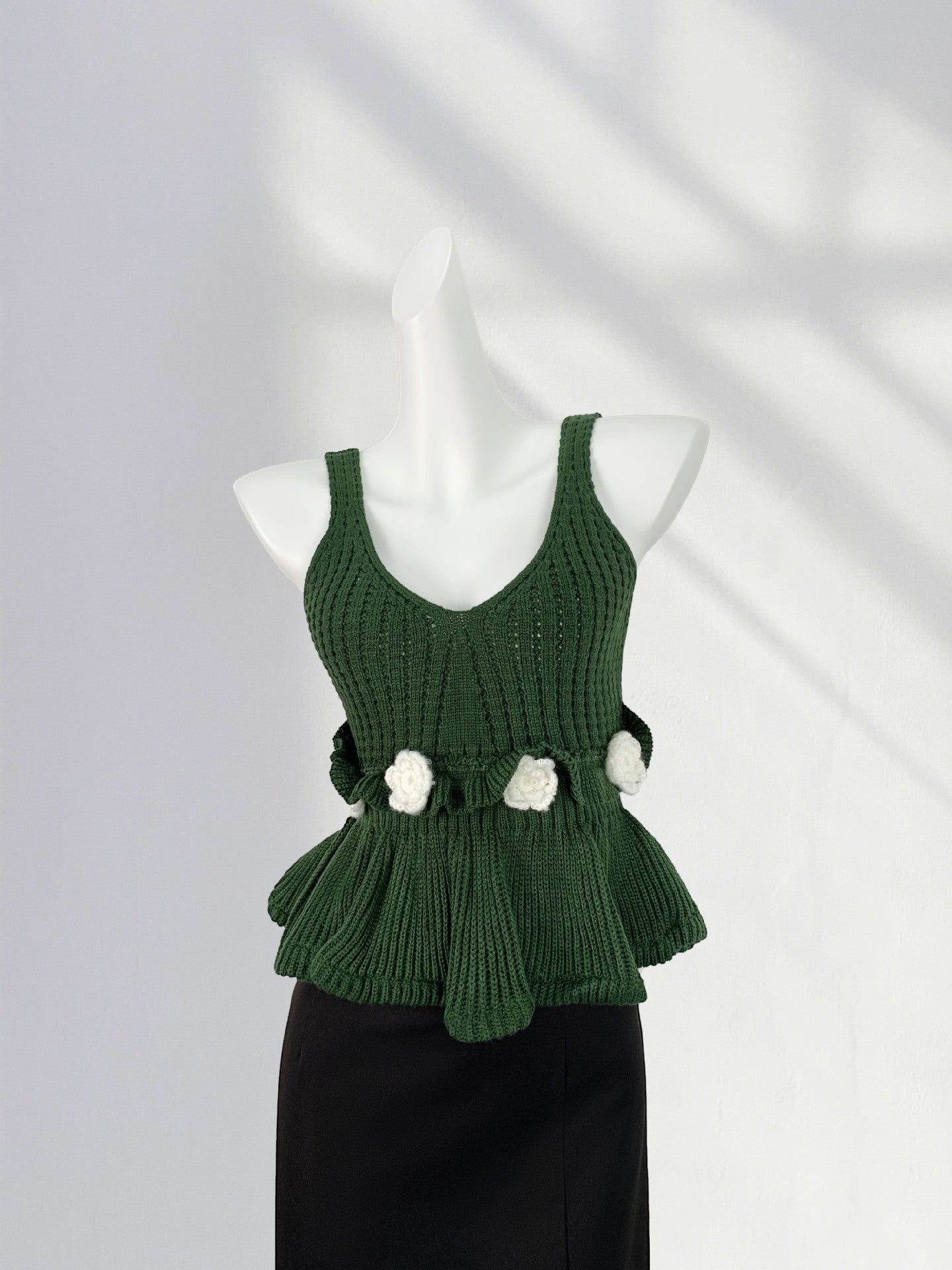 Retro French Handmade Crochet Three-dimensional Flower Top