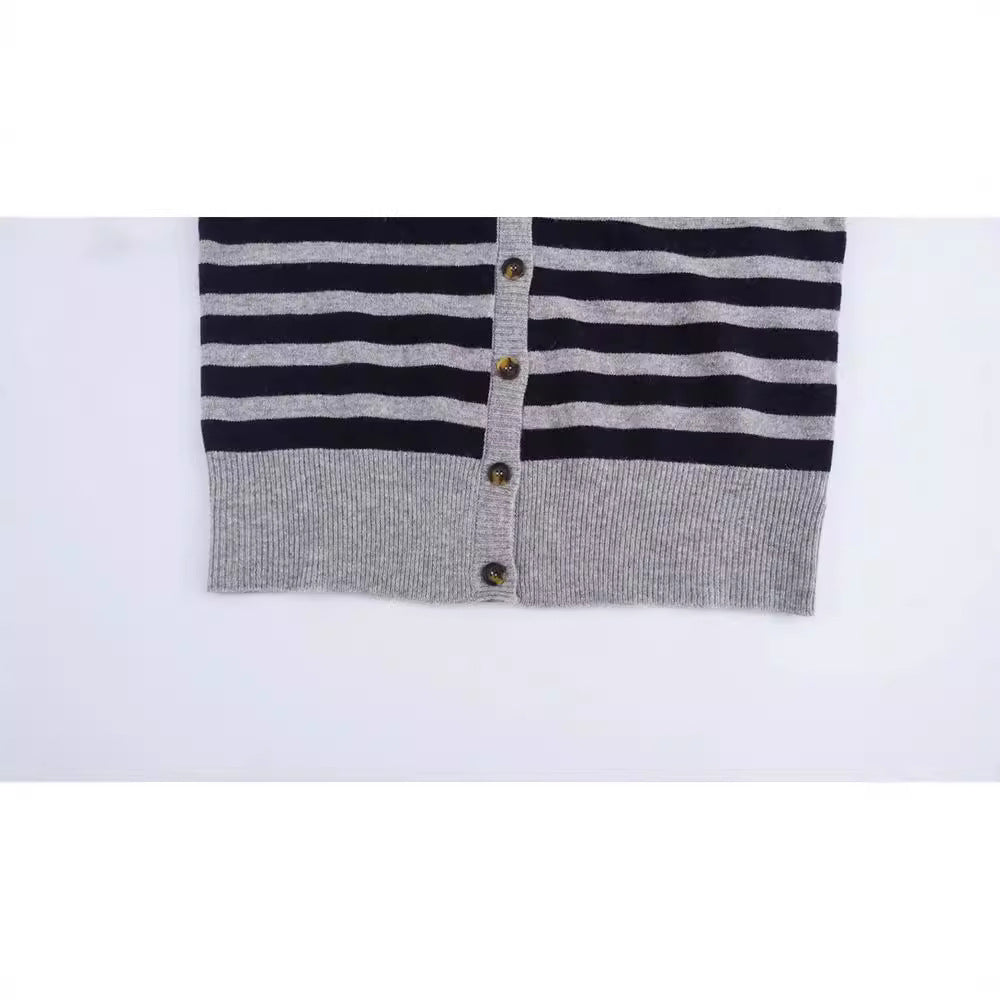 Striped Knitted V-neck Long-sleeved Jacket