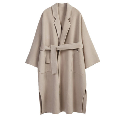 Medium length woolen coat